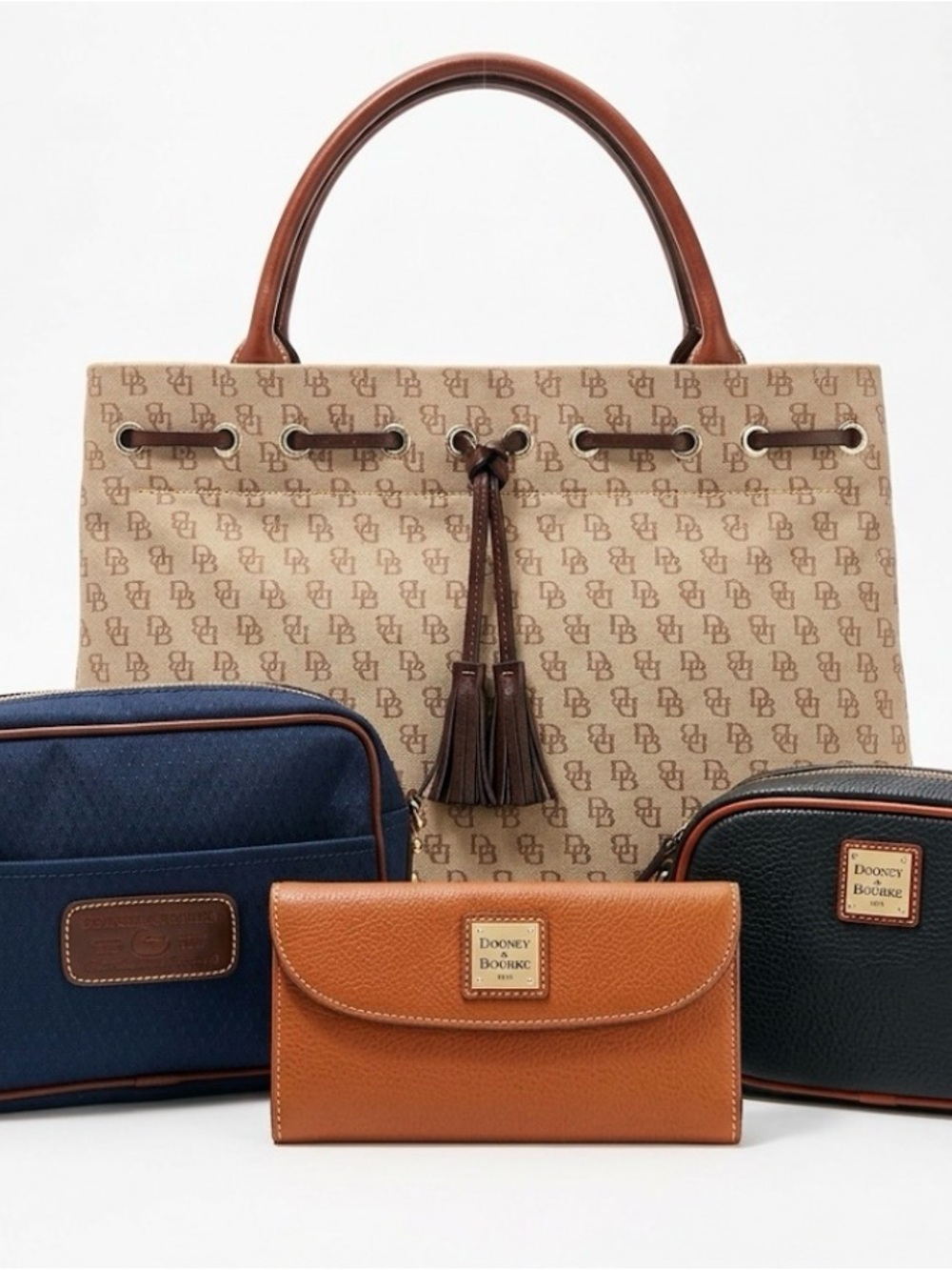 Dooney & Bourke Lot 3 purses and Wallet